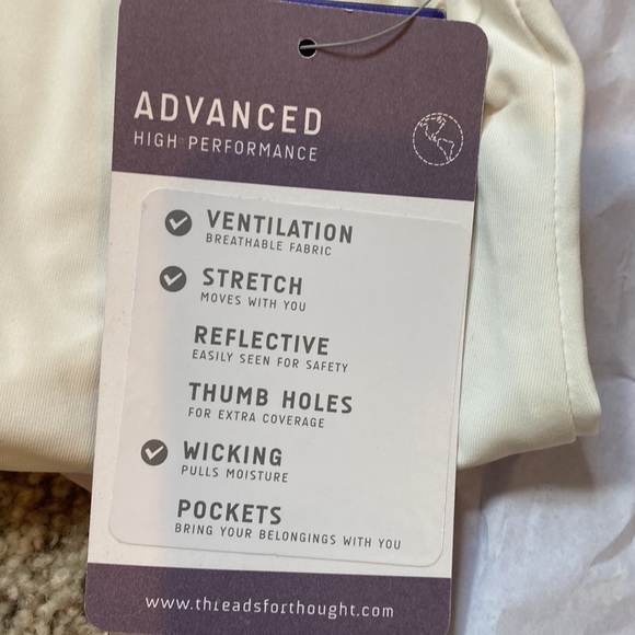 NWT - activewear muscle tank - Picture 3 of 3